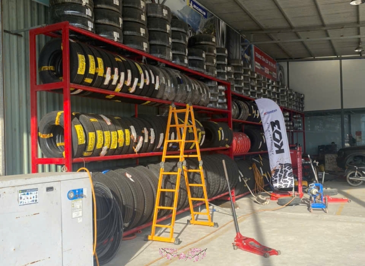 TRUNG TÂM LỐP XE TÂY ĐÔ CẦN 